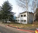 Feuer in leerstehenden Firmengebaeude Koeln Ostheim P01